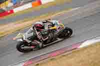donington-no-limits-trackday;donington-park-photographs;donington-trackday-photographs;no-limits-trackdays;peter-wileman-photography;trackday-digital-images;trackday-photos